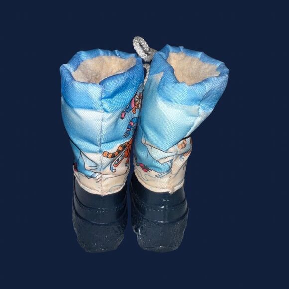 Baby Vintage 70s WINNIE THE POOH Snow Boots SIZE 5 - Picture 3 of 5